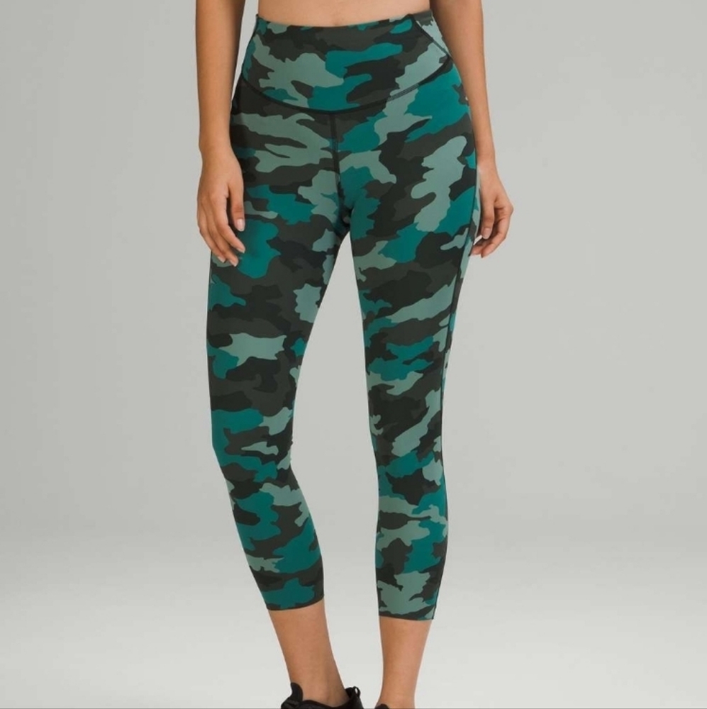 Lululemon Base Pace High-Rise Crop 23" Heritage 365 Camo Tidewater Teal Multi 10